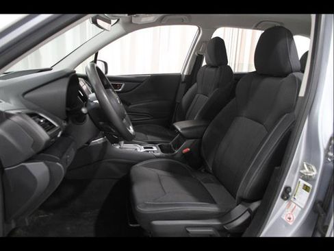 Used 2019 Subaru Forester w/ Alloy Wheel Package AWD/4WD image 5