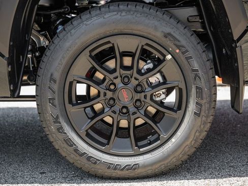 New 2026 Toyota Tundra Limited AWD/4WD image 18