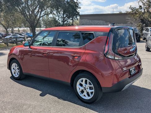 Used 2023 Kia Soul LX w/ Option Group 015 image 5
