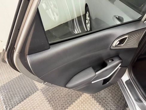 Used 2022 Kia Soul LX w/ Technology Package FWD image 28