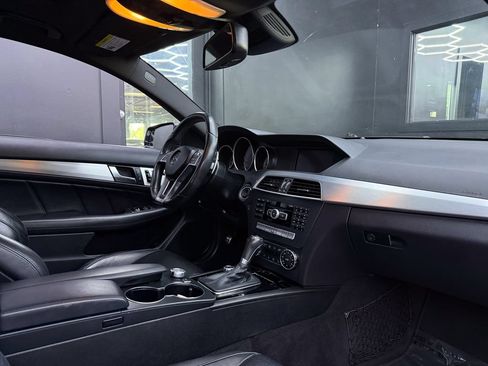 Used 2013 Mercedes-Benz C 63 AMG Coupe image 23