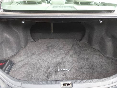 Used 2011 Toyota Camry LE w/ LE Extra-Value Pkg FWD image 19
