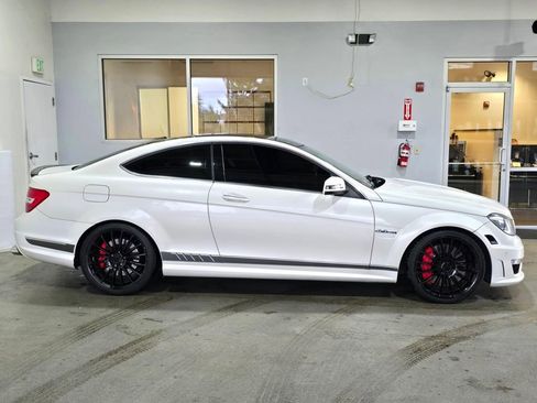 Used 2013 Mercedes-Benz C 63 AMG Coupe image 4