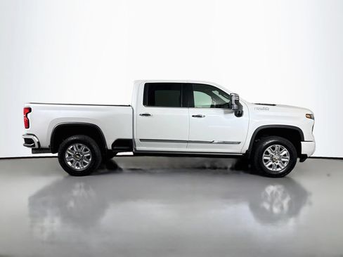Certified 2025 Chevrolet Silverado 3500 High Country w/ High Country Premium Package AWD/4WD image 8