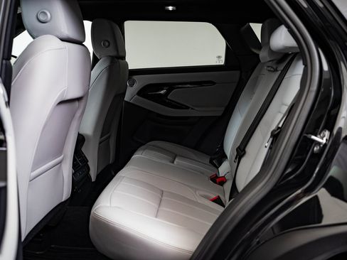 New 2026 Land Rover Range Rover Evoque S image 40