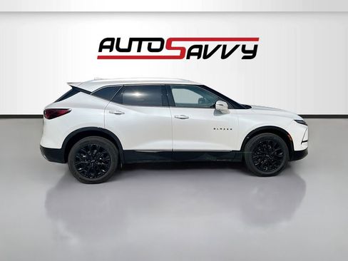 Used 2025 Chevrolet Blazer Premier w/ LPO, Black Sport Package FWD image 8