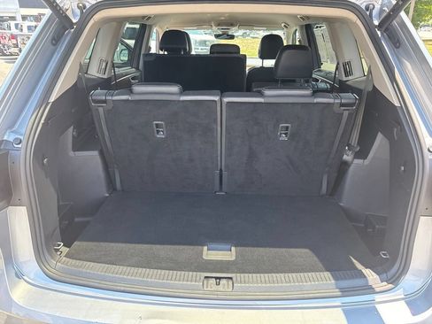 Used 2024 Volkswagen Atlas SE AWD/4WD image 25