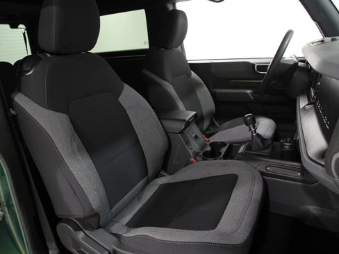 Used 2023 Ford Bronco 2-Door w/ Sasquatch Package image 18