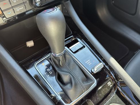 New 2026 Jeep Compass Latitude image 20