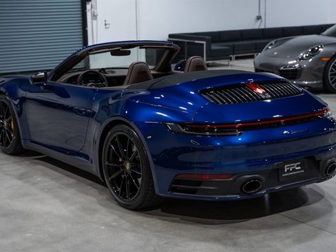 Used 2021 Porsche 911 Carrera S image 4