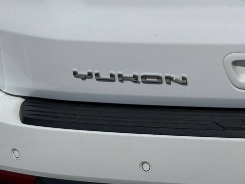 Used 2025 GMC Yukon AT4 Ultimate AWD/4WD image 47