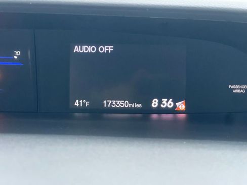 Used 2013 Honda Civic LX image 16