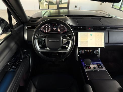 Used 2023 Land Rover Range Rover Long Wheelbase Autobiography AWD/4WD image 42