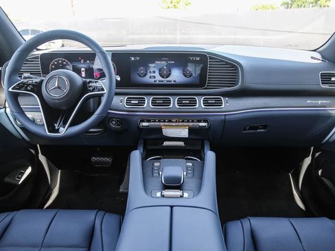 New 2026 Mercedes-Benz GLE 580 4MATIC image 13