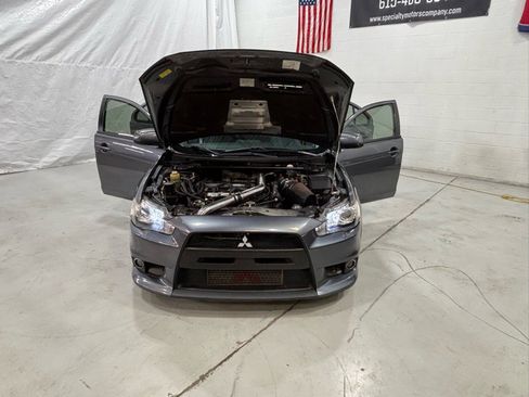 Used 2010 Mitsubishi Lancer Evolution SE image 16