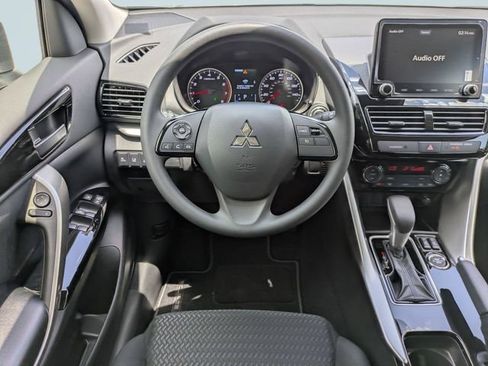 New 2026 Mitsubishi Eclipse Cross LE AWD/4WD image 17