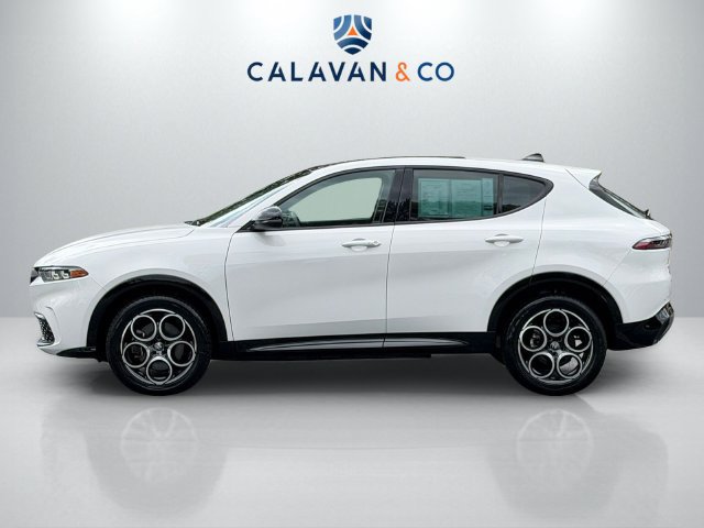 Used 2025 Alfa Romeo Tonale AWD/4WD image 4