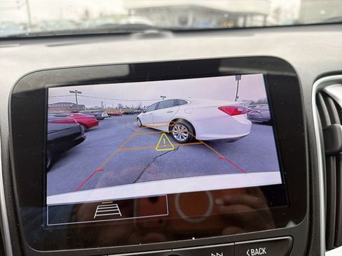 Used 2024 Chevrolet Malibu LT w/ Sport Edition image 23