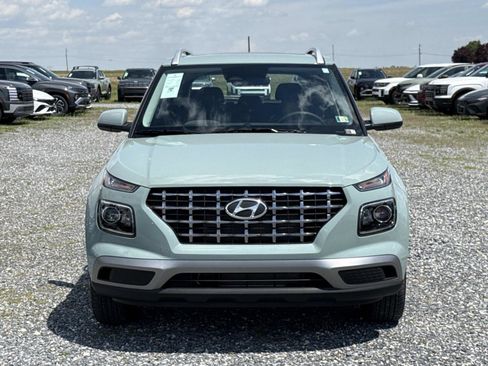 New 2026 Hyundai Venue SEL FWD image 17