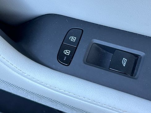 Used 2023 Polestar Polestar 2 AWD/4WD image 22