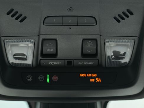 Used 2024 Chevrolet Blazer RS FWD image 10