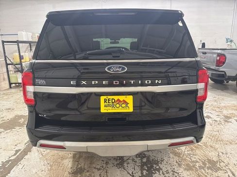 Used 2024 Ford Expedition XLT image 6