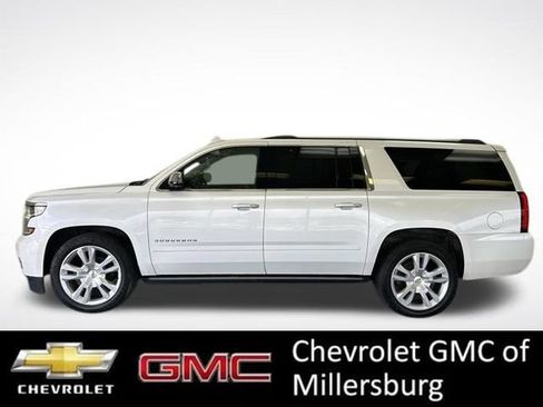 Used 2017 Chevrolet Suburban Premier AWD/4WD image 4