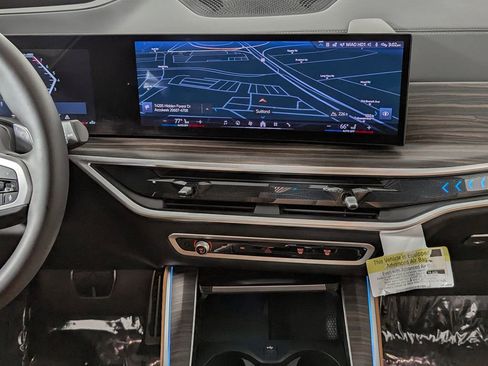 Certified 2025 BMW X5 xDrive40i w/ M Sport Package image 38