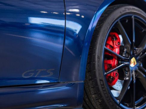 Used 2018 Porsche 718 Cayman GTS image 23