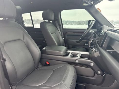Used 2025 Land Rover Defender 110 Sedona Red Edition image 18