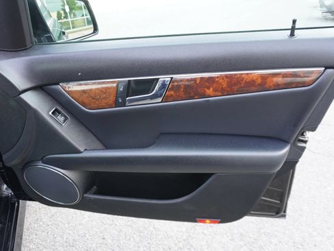 Used 2011 Mercedes-Benz C 300 Sedan image 18