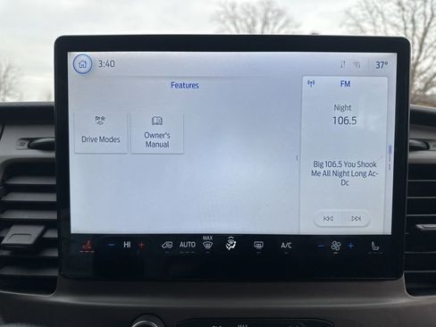 Used 2022 Ford Transit 350 XLT image 44