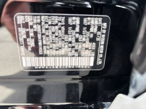 Used 2023 Nissan Rogue SV FWD image 35