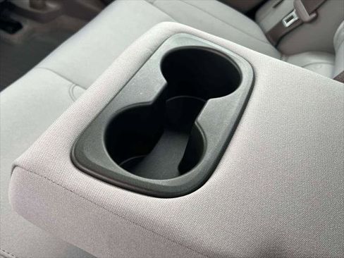 Used 2018 Chevrolet Malibu LT image 12