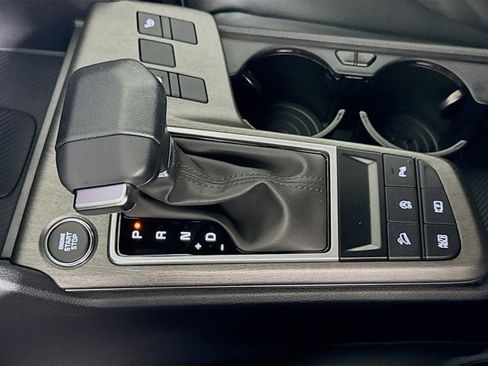 New 2026 Kia Sportage X-Line w/ X-Line Technology Package image 17