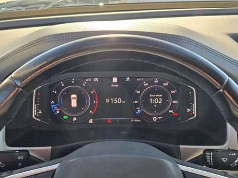 Used 2021 Volkswagen Atlas SEL image 25