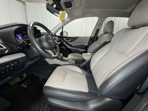 Used 2024 Subaru Forester Limited image 11