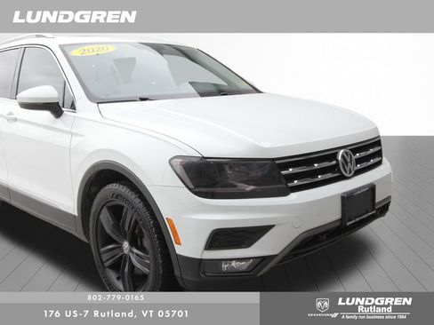 Used 2020 Volkswagen Tiguan SEL w/ 3rd Row Seat Package image 51