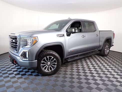 Used 2020 GMC Sierra 1500 AT4 w/ AT4 Premium Package AWD/4WD image 13