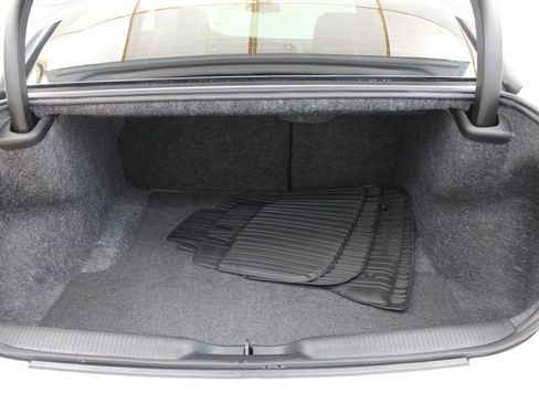 Used 2023 Dodge Charger SXT RWD image 19