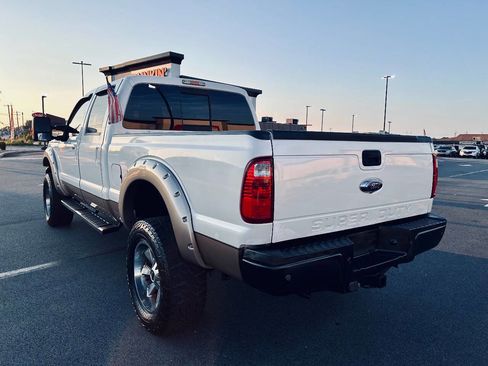 Used 2014 Ford F250 Lariat image 4