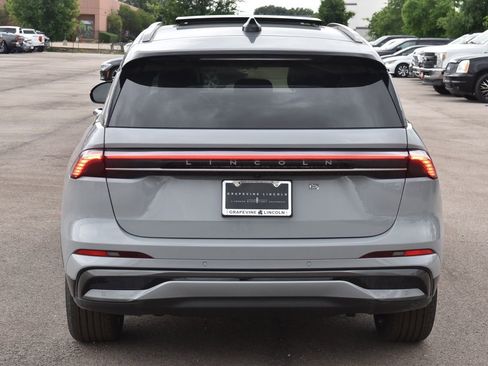 New 2026 Lincoln Nautilus Reserve AWD/4WD image 15