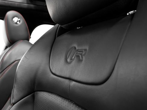 Used 2016 Jaguar XJ R image 7