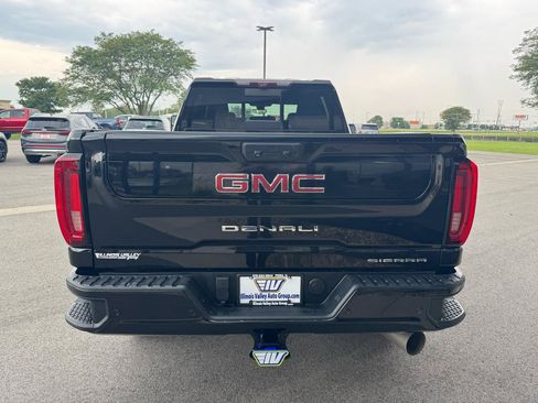 Used 2020 GMC Sierra 2500 Denali w/ Technology Package AWD/4WD image 4