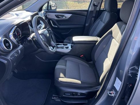 Used 2024 Chevrolet Blazer LT image 21