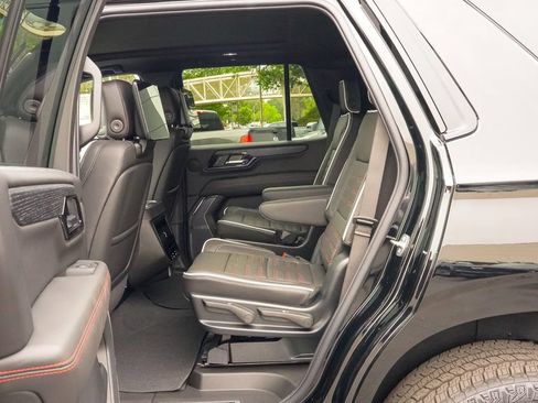 New 2026 GMC Yukon AT4 Ultimate AWD/4WD image 12