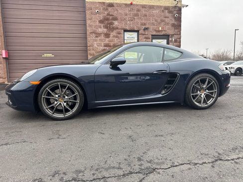 Used 2018 Porsche 718 Cayman image 1