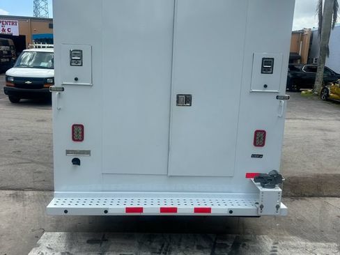 Used 2021 Ford Transit 350 DRW w/ Upfitter Package RWD image 2