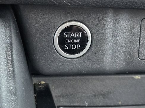 Used 2021 Nissan Rogue SL AWD/4WD image 30