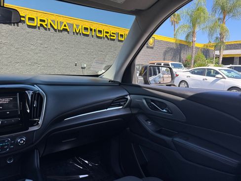 Used 2021 Chevrolet Traverse LS w/ LPO, Cargo Package FWD image 22